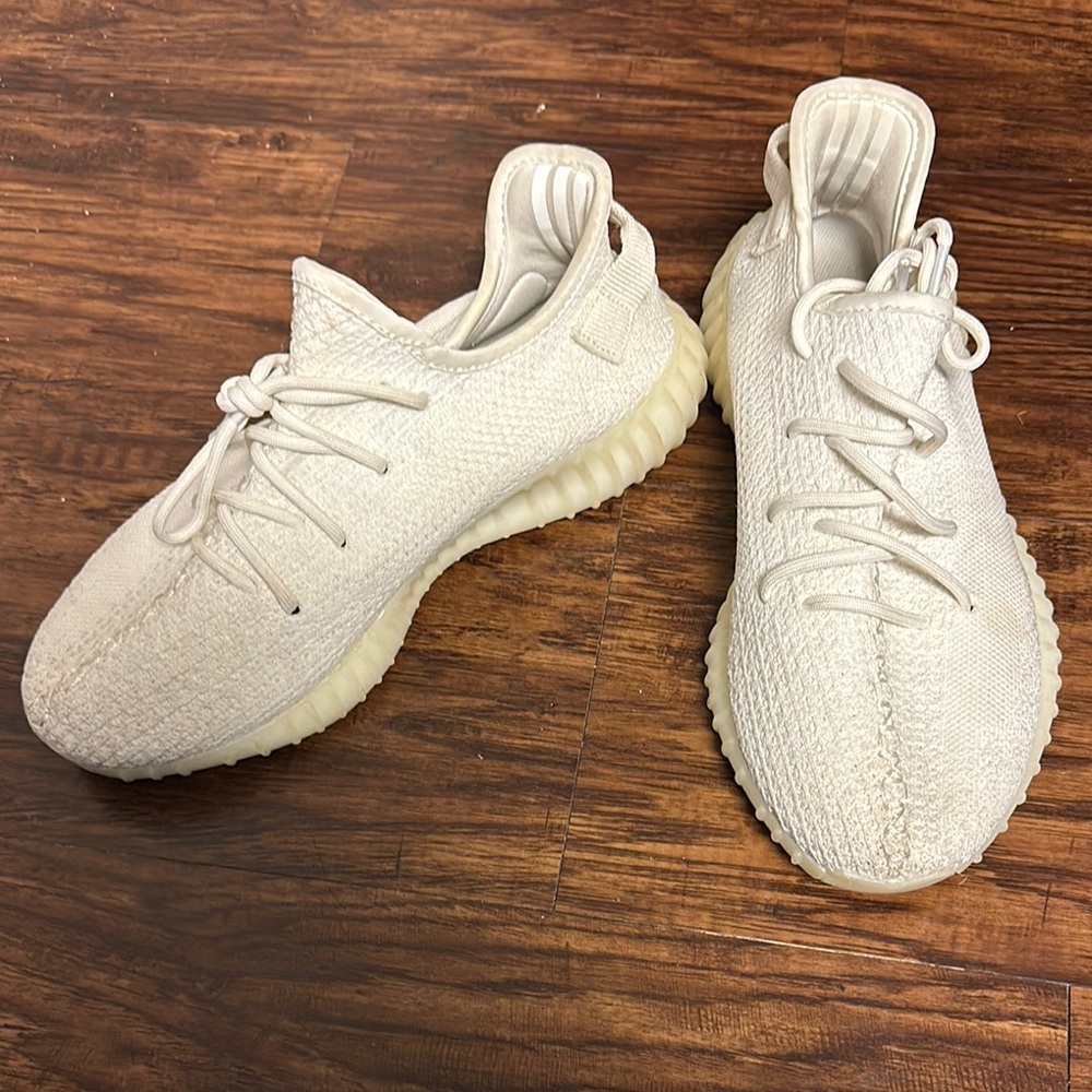Adidas Yeezy Boost 350 V2 Cream White Sneakers